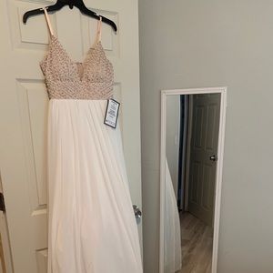 Ball Gown/Prom Dress